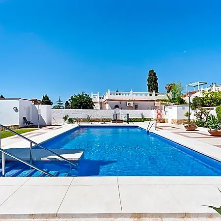 Appartamento Pinocho Comfort With Pool Torremolinos